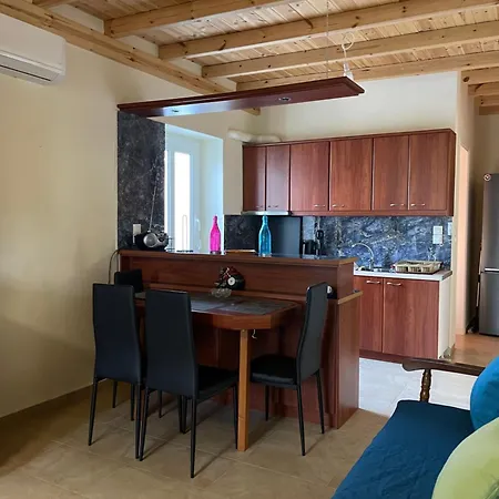 Appartamento Blu Bene In Mavrovouni, Gytheio